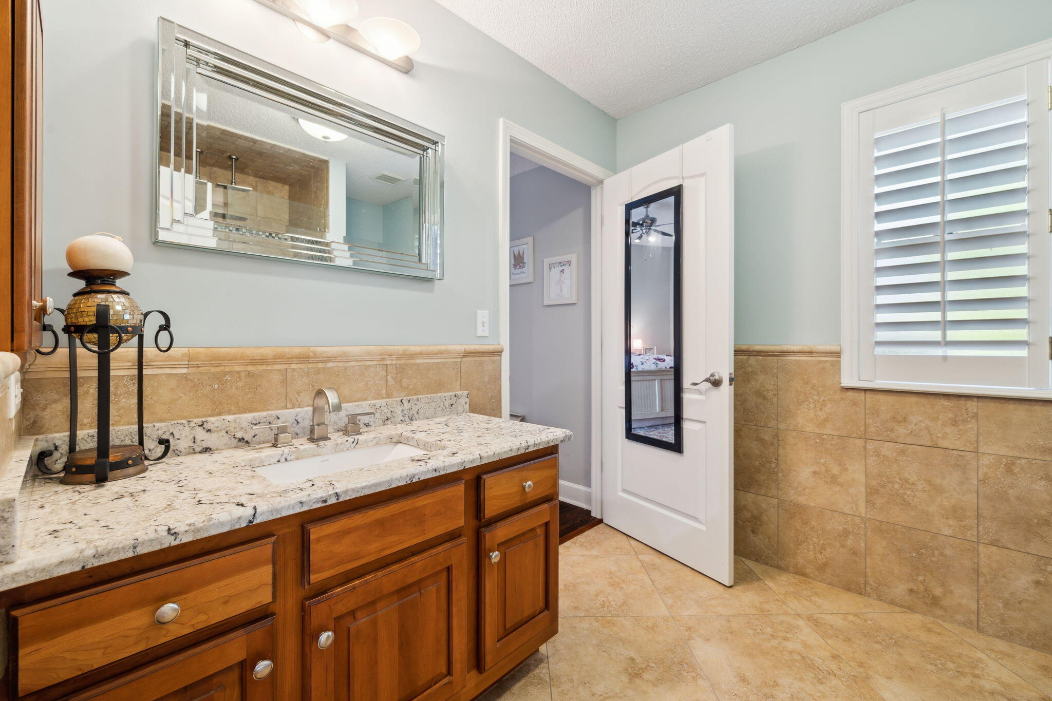 Niceville, Florida, 32578, United States, 4 Bedrooms Bedrooms, ,4 BathroomsBathrooms,Residential,For Sale,1836743