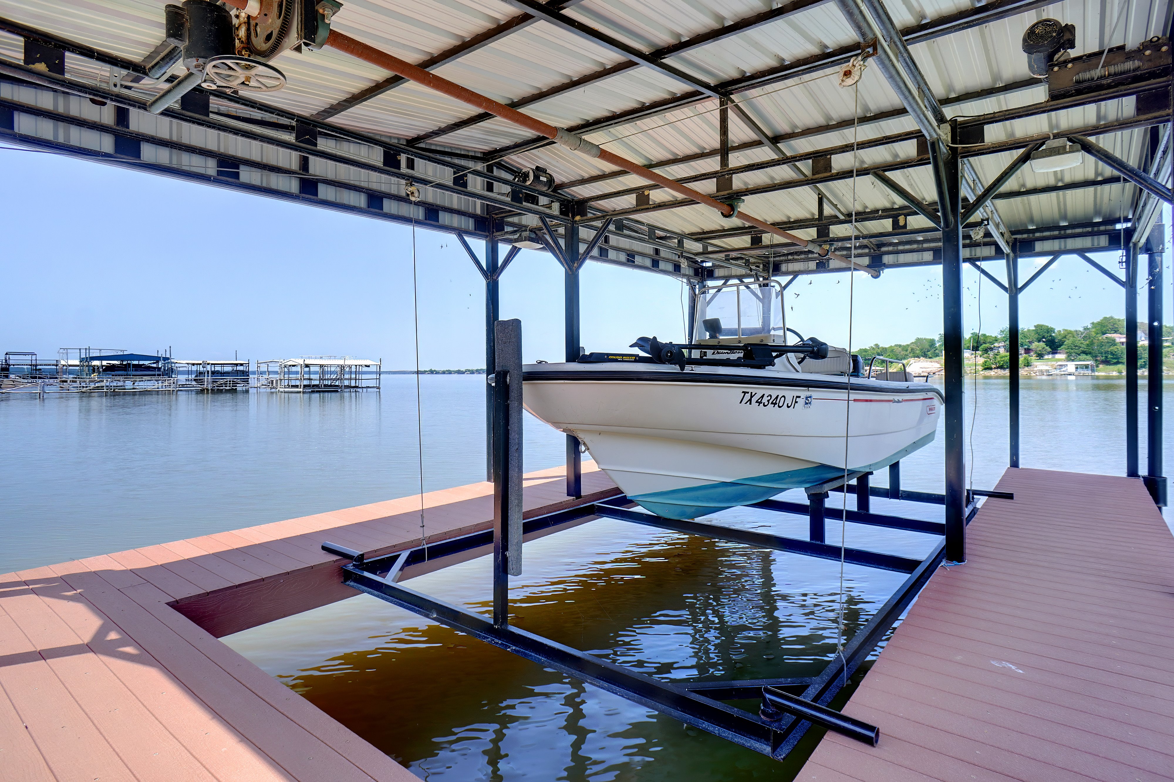 Lake Bridgeport, Texas, 76426, United States, 3 Bedrooms Bedrooms, ,3 BathroomsBathrooms,Residential,For Sale,1989947