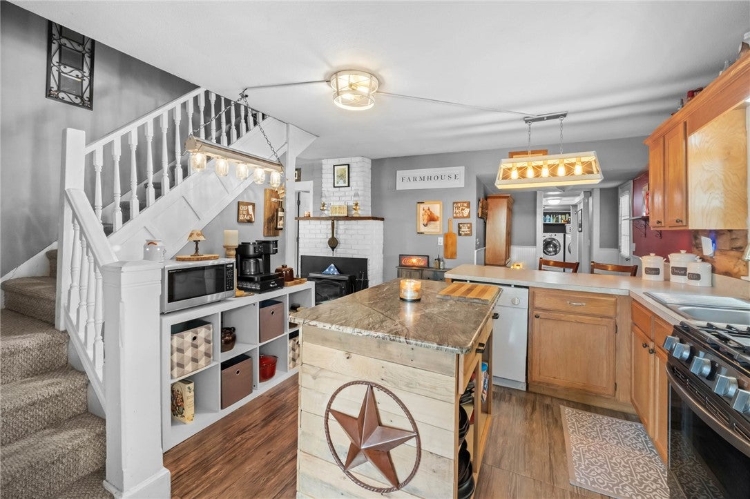 Main St, Gentry, AR 72734 #1