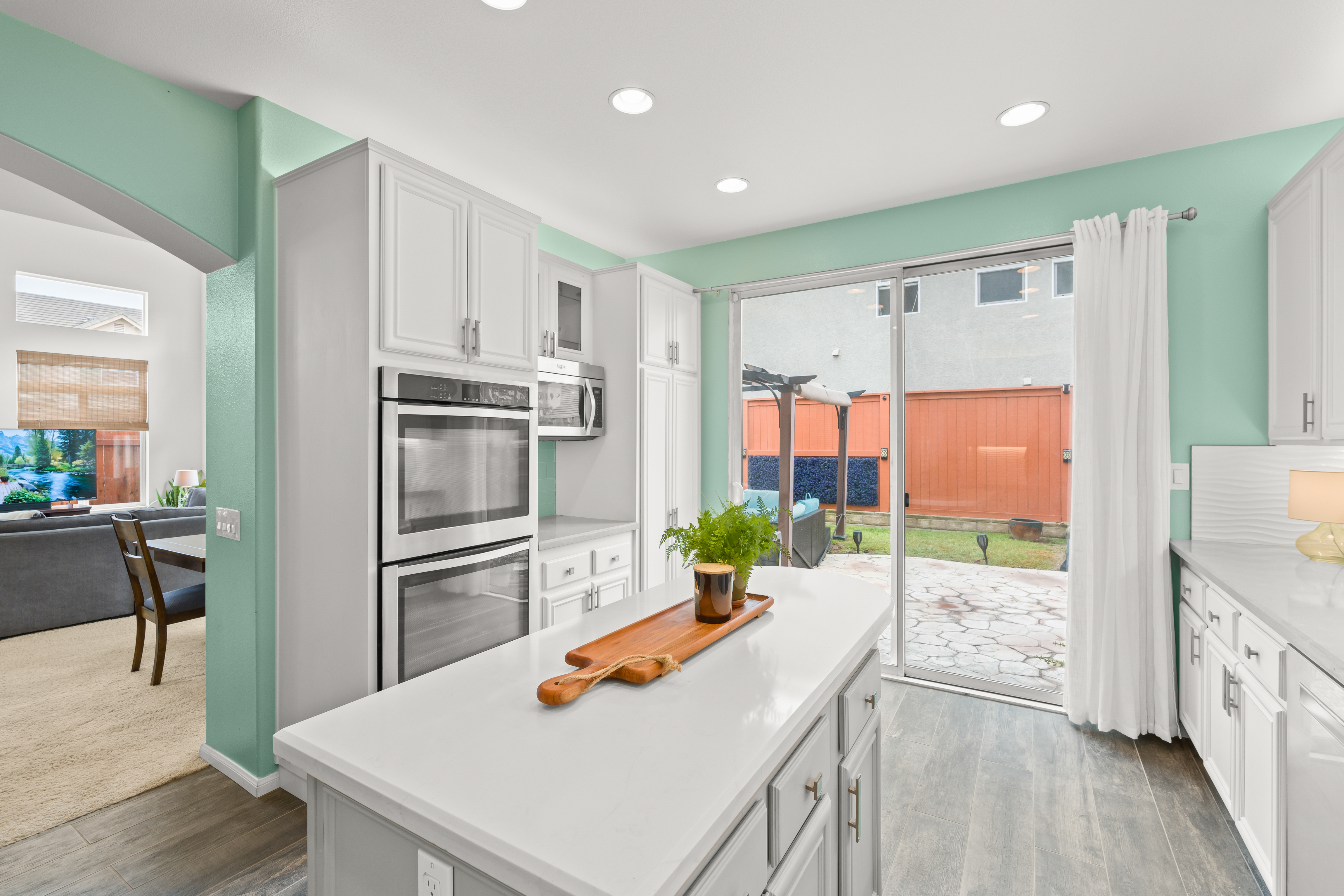  4696 Ellington Street, Ventura, CA 93003 - 物件實景