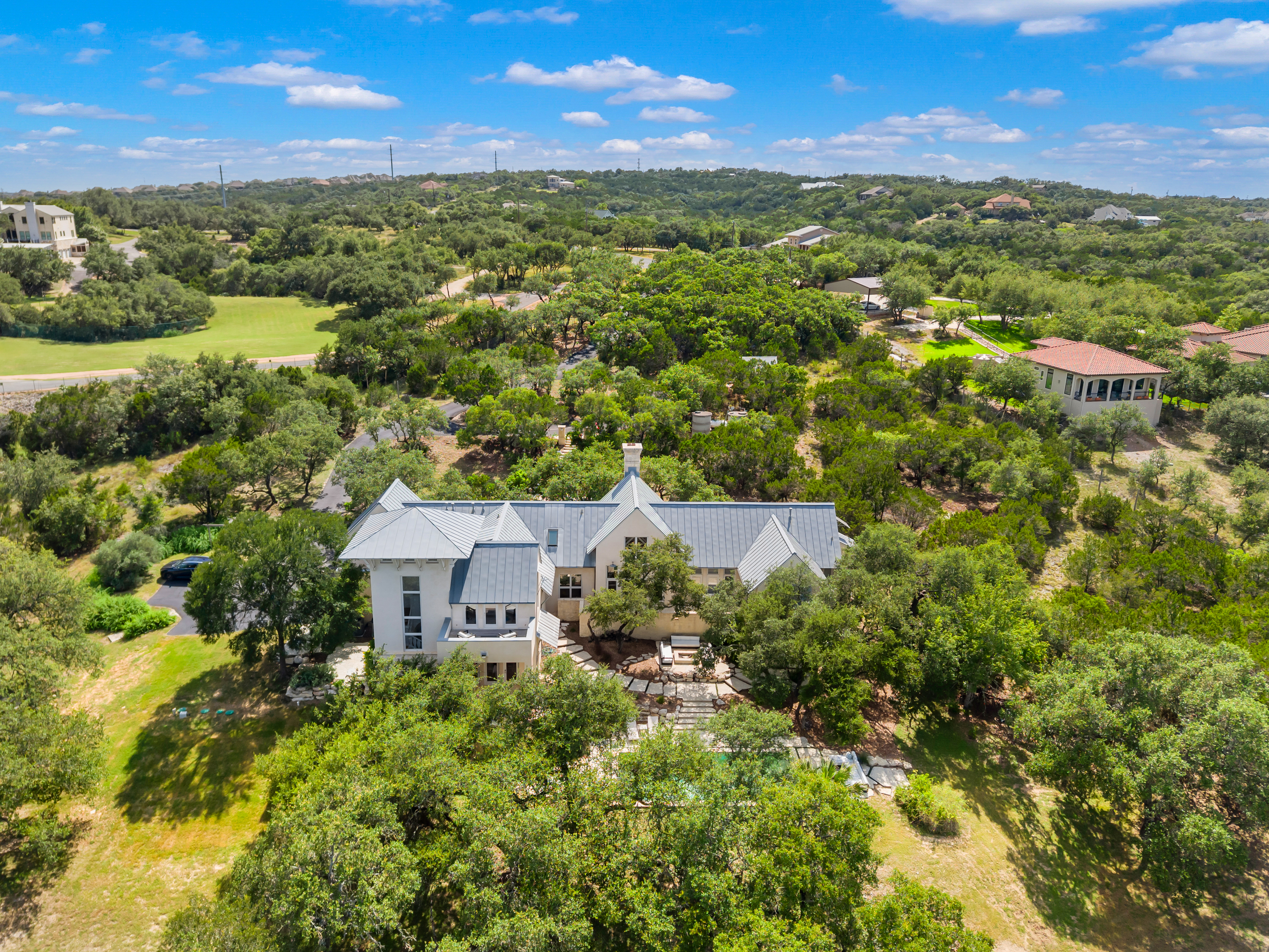  Hill Country Estate with Privacy and Presence - 物件實景