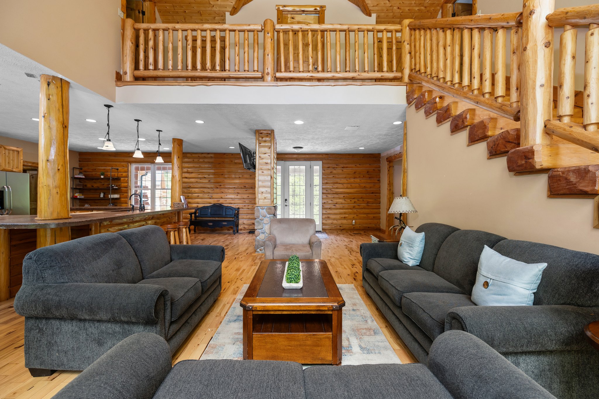Bellaire, Michigan, 49615, United States, 5 Bedrooms Bedrooms, ,4 BathroomsBathrooms,Residential,For Sale,1826987