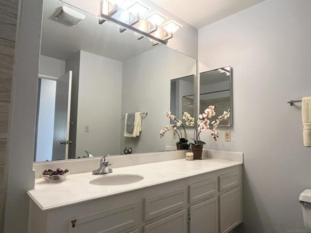 San Diego, California, 92126, United States, 2 Bedrooms Bedrooms, ,2 BathroomsBathrooms,Residential,For Sale,1977575