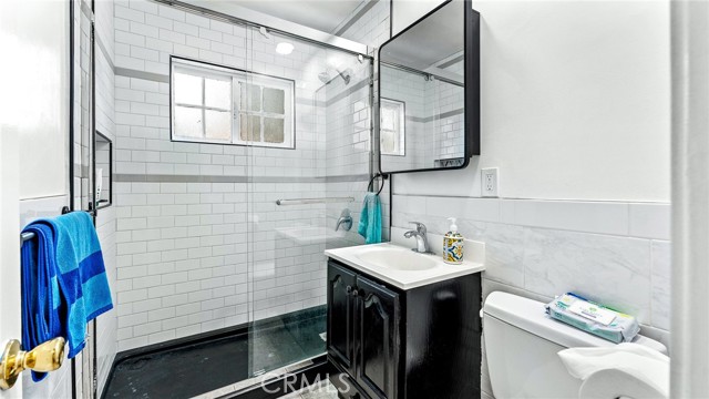 Rosemead, California, 91770, United States, 4 Bedrooms Bedrooms, ,3 BathroomsBathrooms,Residential,For Sale,1973676