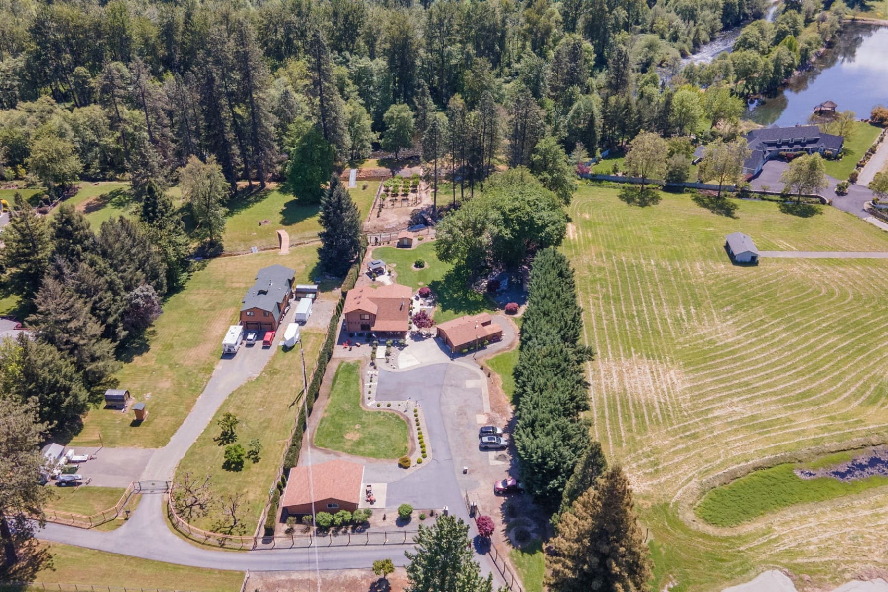  8110 New Hope Road Grants Pass, OR 97527 - 物件實景