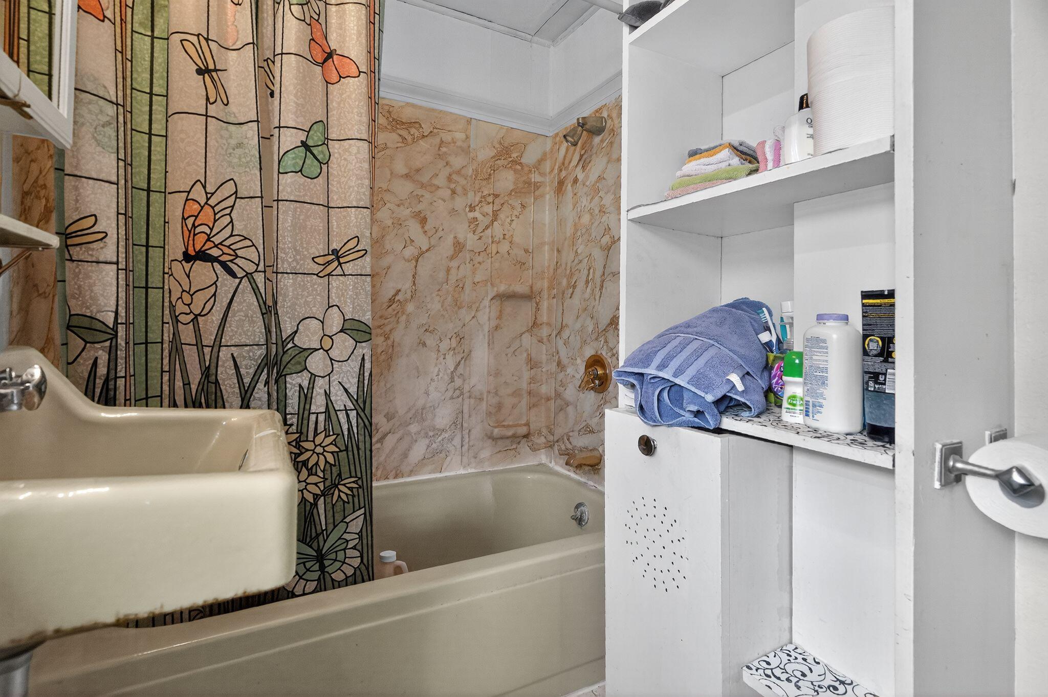 Pocasset, Massachusetts, 02559, United States, 3 Bedrooms Bedrooms, ,1 BathroomBathrooms,Residential,For Sale,1911453