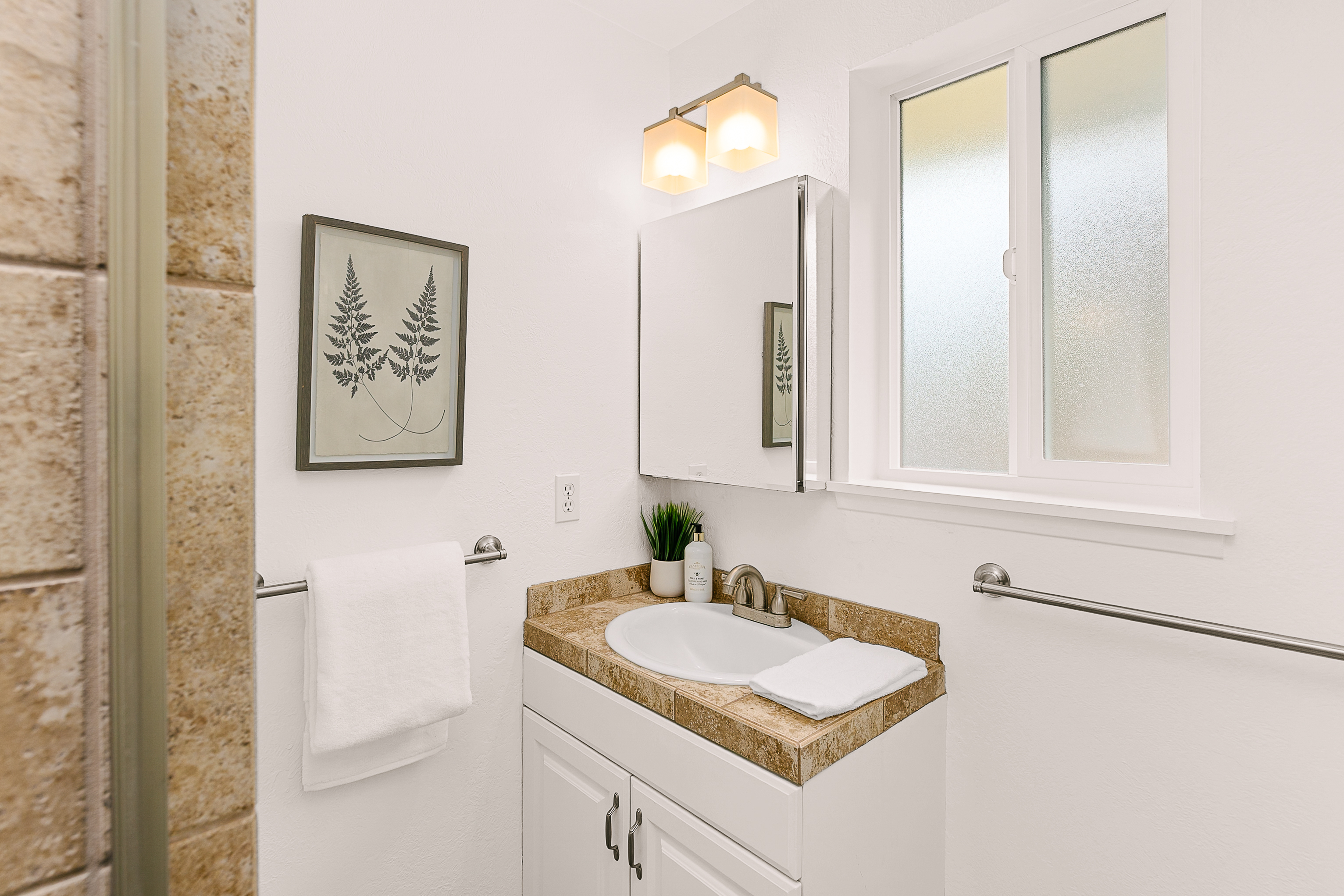  22120 Sea Vista NE, Poulsbo, WA 98370 - 物件實景