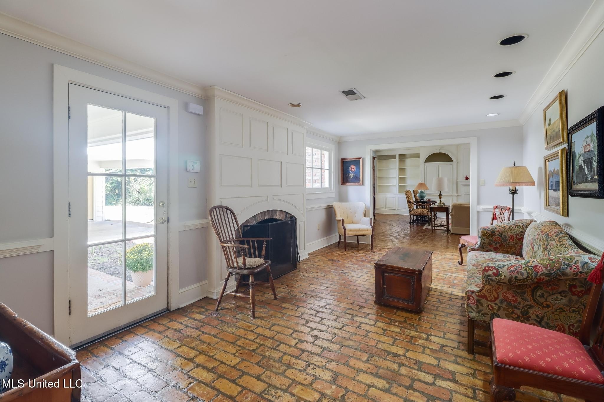 Gulfport, Mississippi, 39507, United States, 4 Bedrooms Bedrooms, ,4 BathroomsBathrooms,Residential,For Sale,1977287