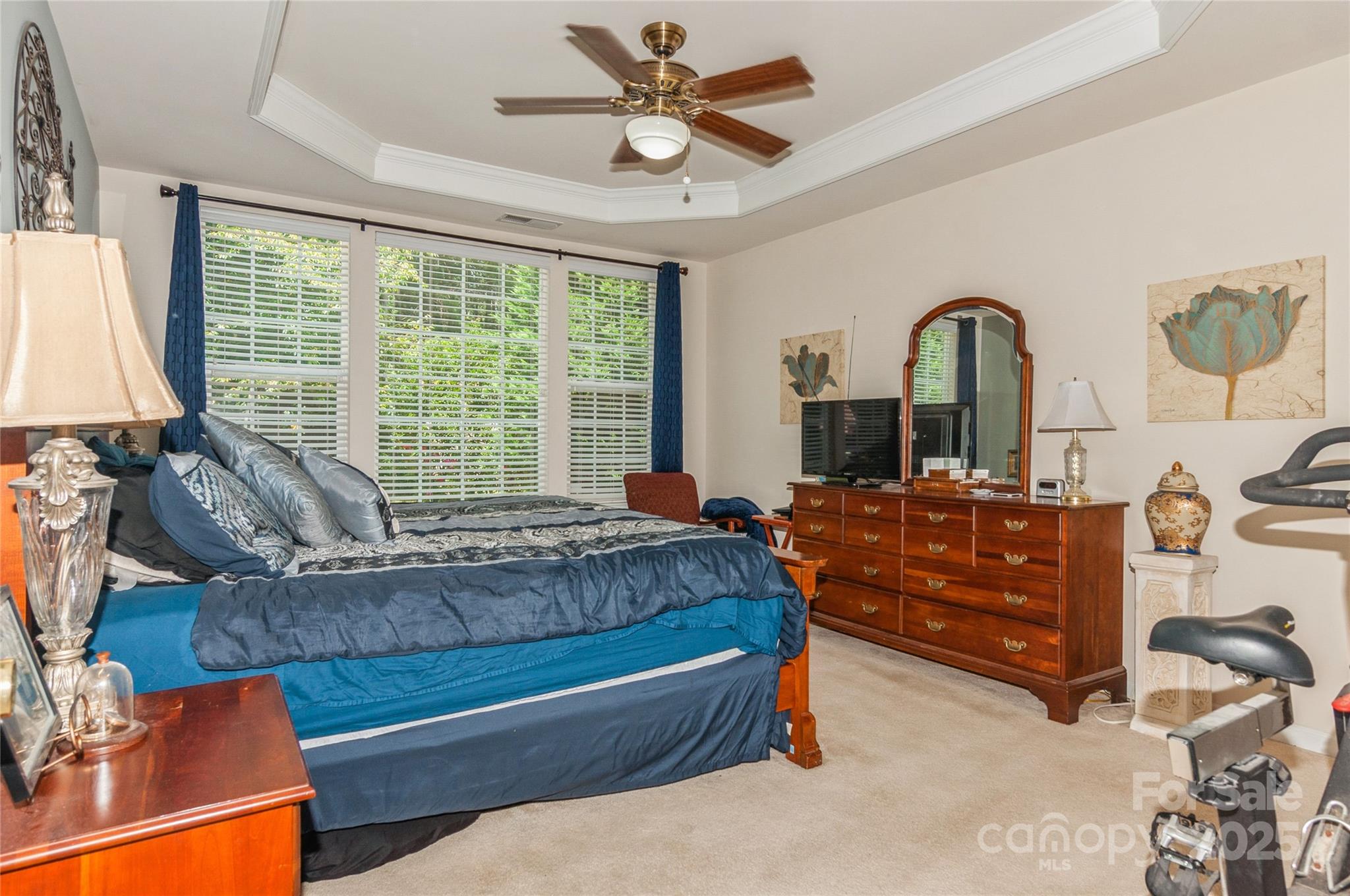 Cornelius, North Carolina, 28031, United States, 4 Bedrooms Bedrooms, ,3 BathroomsBathrooms,Residential,For Sale,1896609