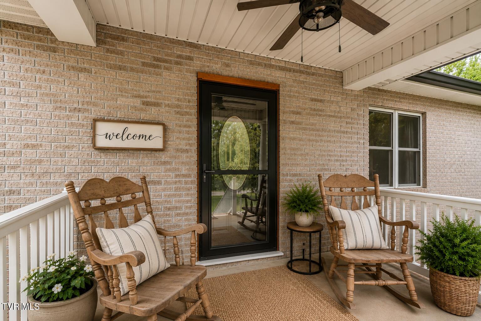 Afton, Tennessee, 37616, United States, 5 Bedrooms Bedrooms, ,3 BathroomsBathrooms,Residential,For Sale,2048467