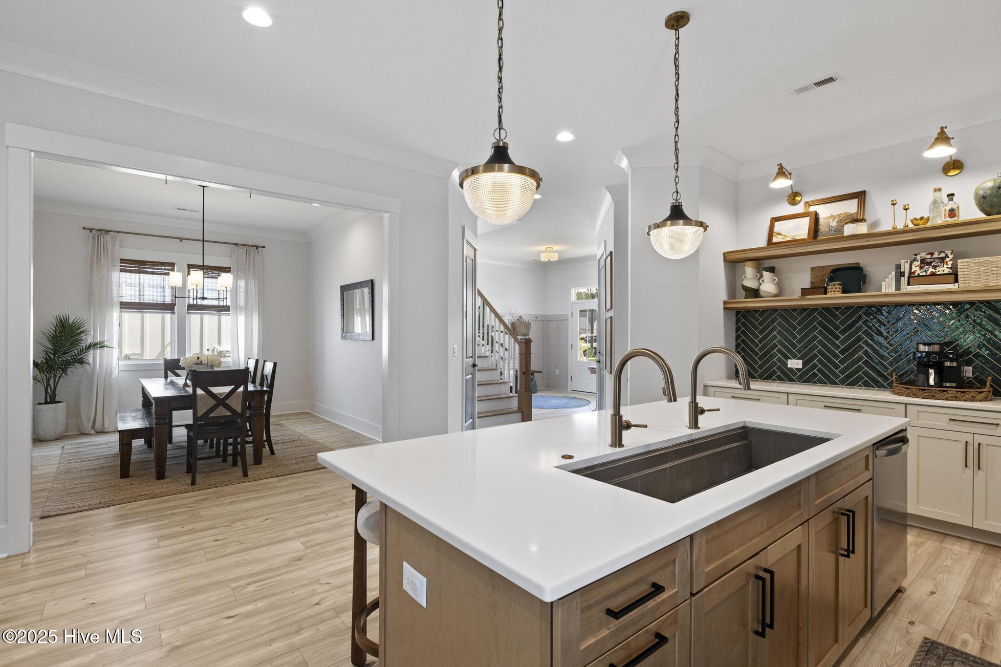 Holly Ridge, North Carolina, 28445, United States, 4 Bedrooms Bedrooms, ,3 BathroomsBathrooms,Residential,For Sale,1827303