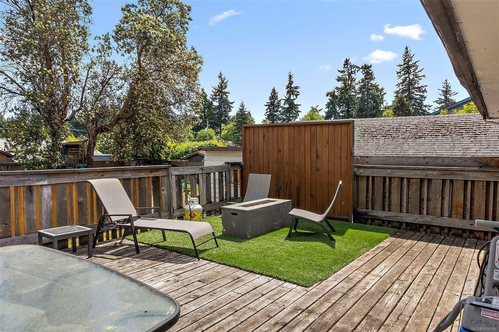 COLWOOD, British Columbia, V9B 2H7, CA, 3 Bedrooms Bedrooms, ,Residential,For Sale,1873856