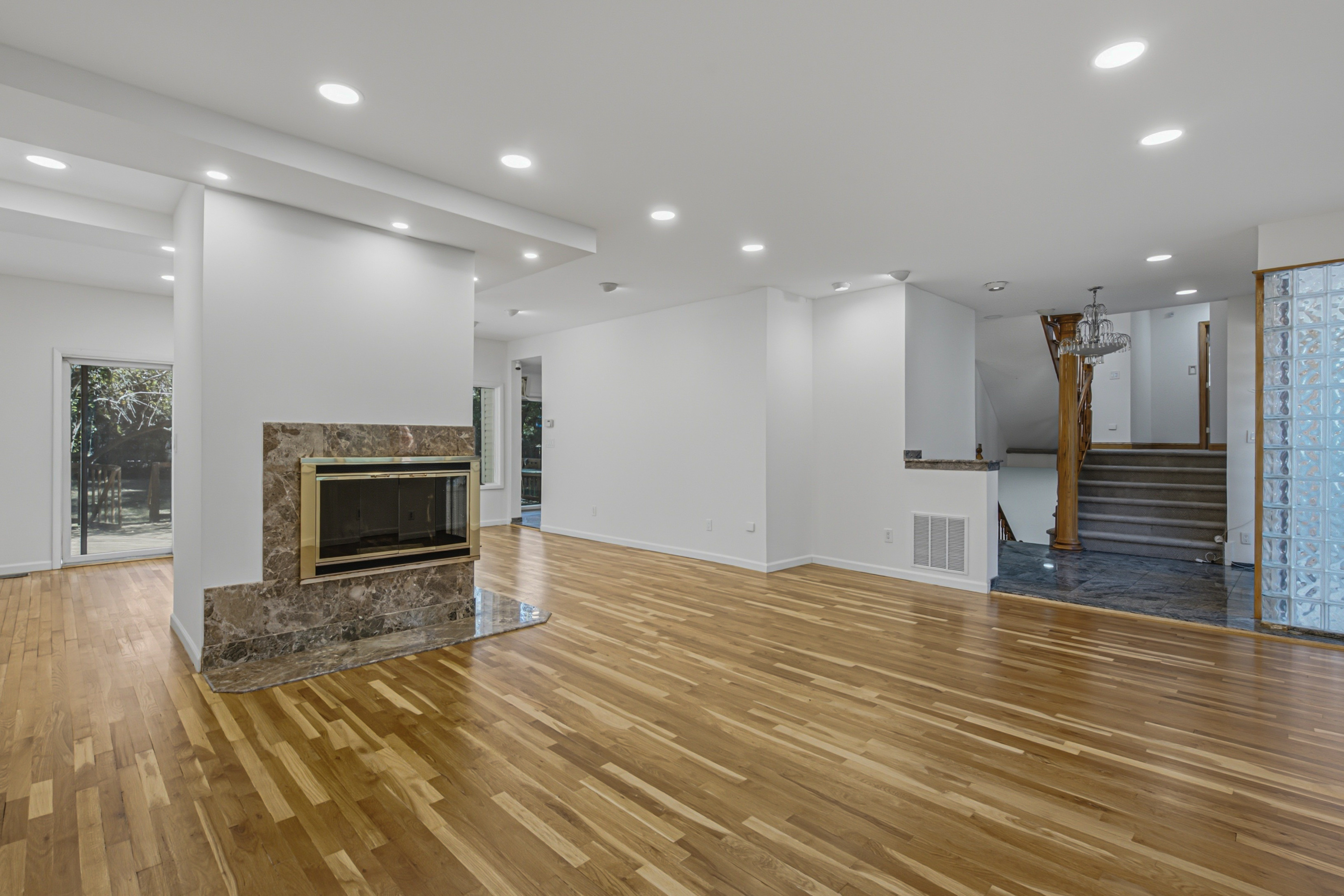  8 Hamilton Drive, Roslyn, NY, 11576 - 物件實景