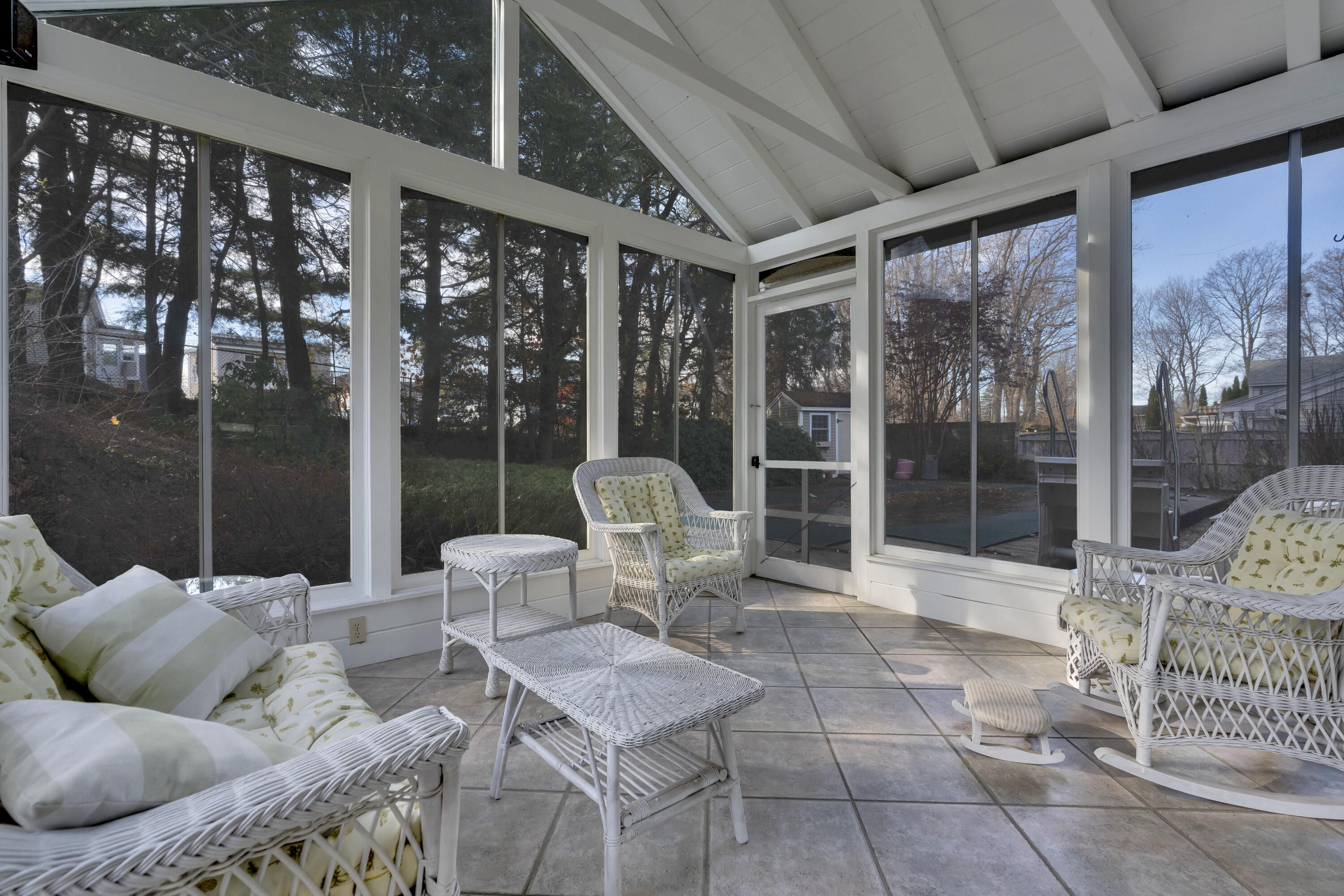 Biddeford, Maine, 04005, United States, 4 Bedrooms Bedrooms, ,2 BathroomsBathrooms,Residential,For Sale,1998354