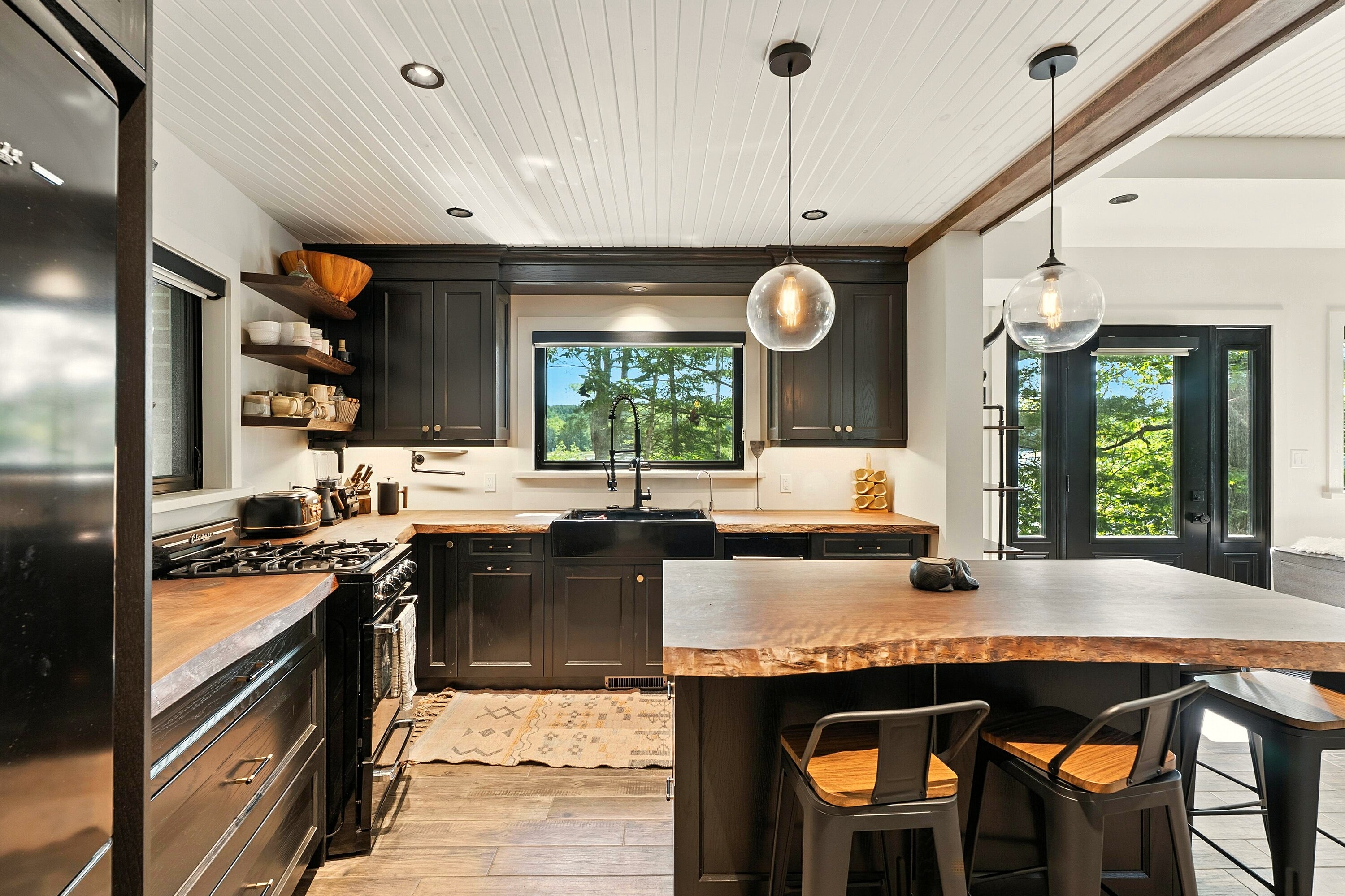  Echo Beach - 物件實景