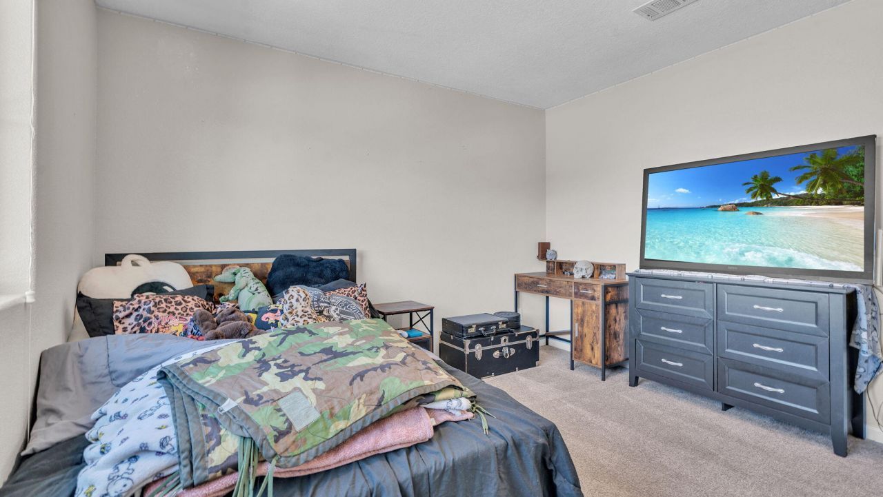 Albuquerque, New Mexico, 87106, United States, 5 Bedrooms Bedrooms, ,4 BathroomsBathrooms,Residential,For Sale,1907467