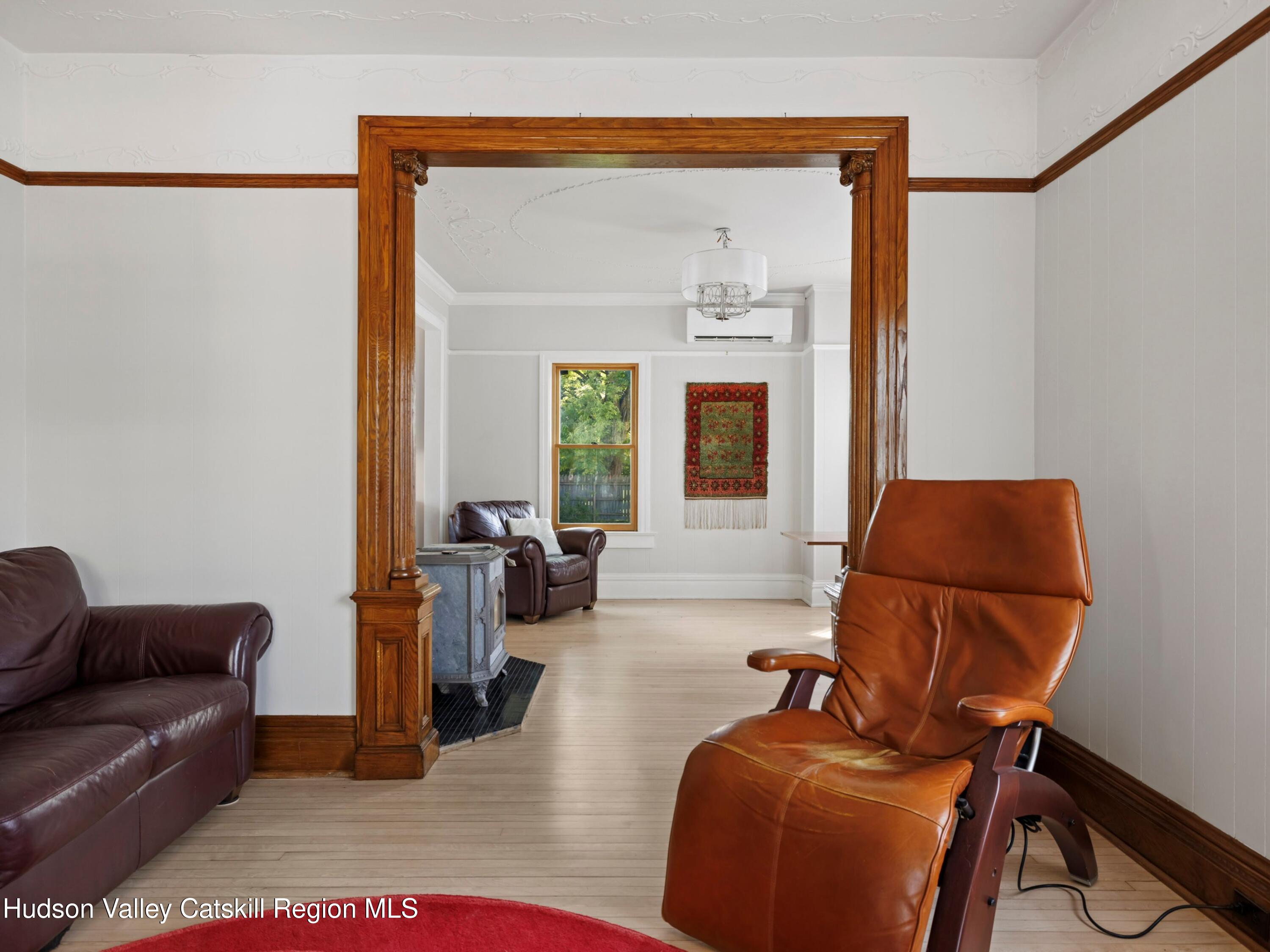 Saugerties, New York, 12477, United States, 3 Bedrooms Bedrooms, ,2 BathroomsBathrooms,Residential,For Sale,1874966