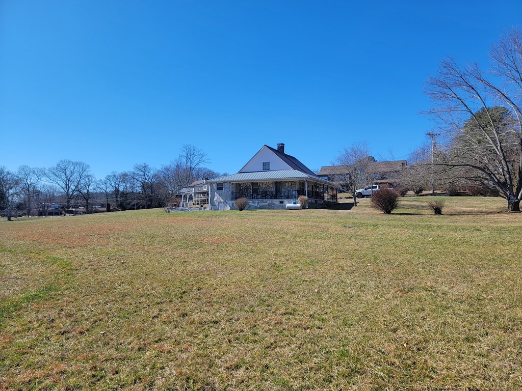 Hayesville, North Carolina, 28904, United States, 3 Bedrooms Bedrooms, ,1 BathroomBathrooms,Residential,For Sale,1887043
