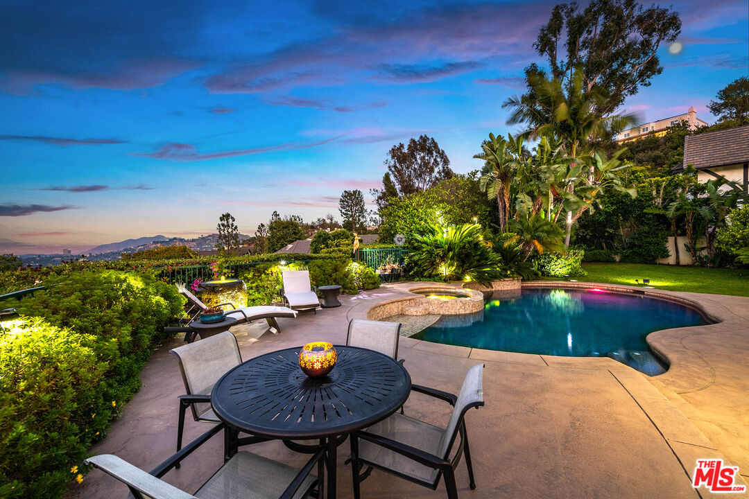 Beverly Hills, California, 90210, United States, 4 Bedrooms Bedrooms, ,5 BathroomsBathrooms,Residential,For Sale,1919871