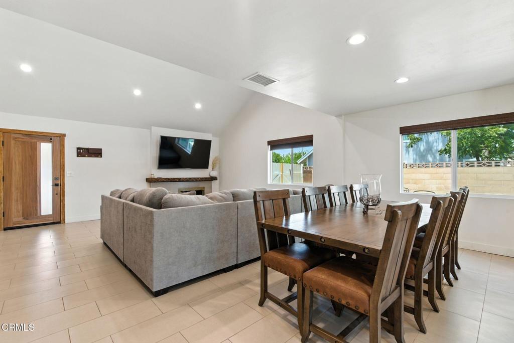 Lancaster, California, 93535, United States, 5 Bedrooms Bedrooms, ,3 BathroomsBathrooms,Residential,For Sale,2002245