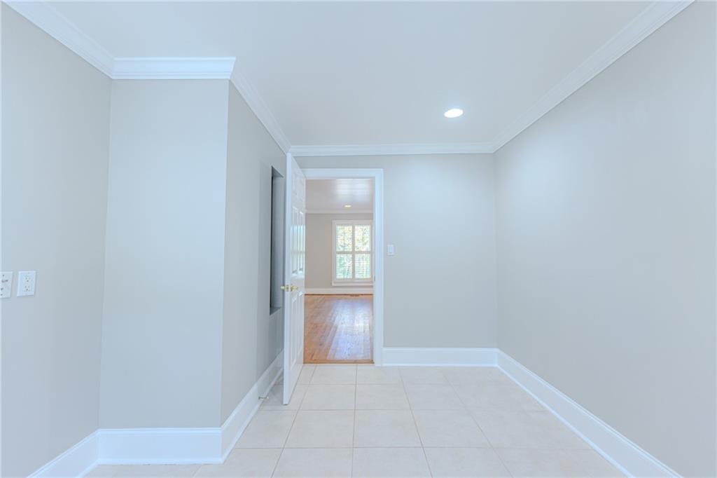 Atlanta, Georgia, 30350, United States, 5 Bedrooms Bedrooms, ,5 BathroomsBathrooms,Residential,For Sale,1987356