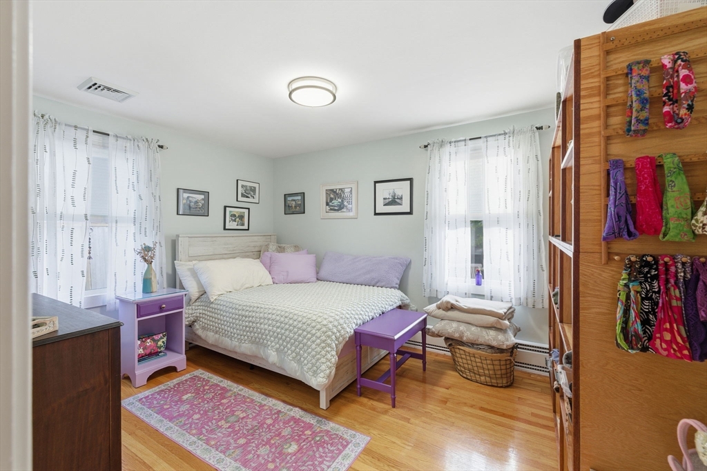 Lawrence, Massachusetts, 01843, United States, 3 Bedrooms Bedrooms, ,1 BathroomBathrooms,Residential,For Sale,1974061