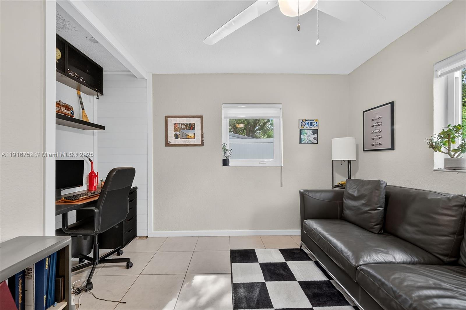 Hollywood, Florida, 33024, United States, 3 Bedrooms Bedrooms, ,2 BathroomsBathrooms,Residential,For Sale,1995844