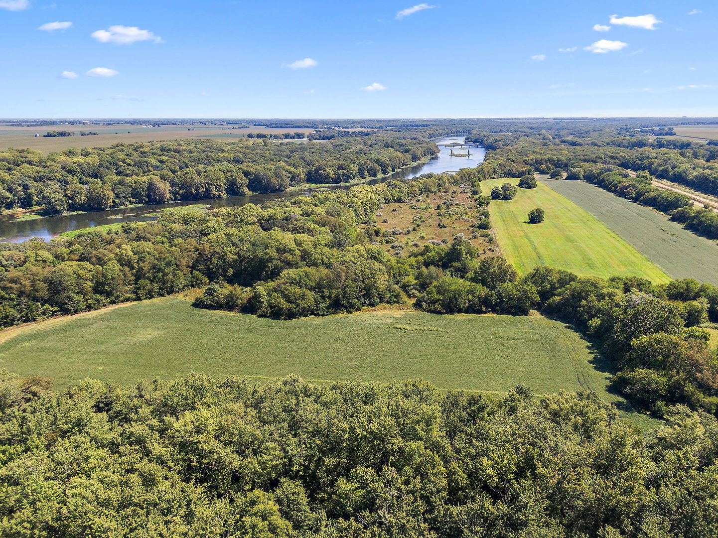 Custer Park, Illinois, 60481, United States, 4 Bedrooms Bedrooms, ,3 BathroomsBathrooms,Residential,For Sale,1977920