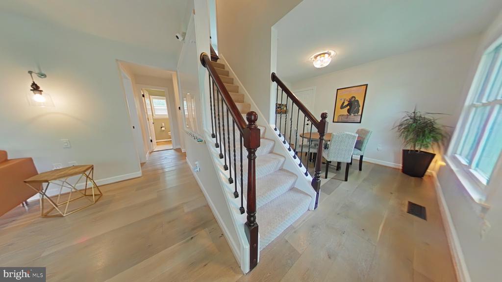 Woodbridge, Virginia, 22193, United States, 3 Bedrooms Bedrooms, ,3 BathroomsBathrooms,Residential,For Sale,1977402