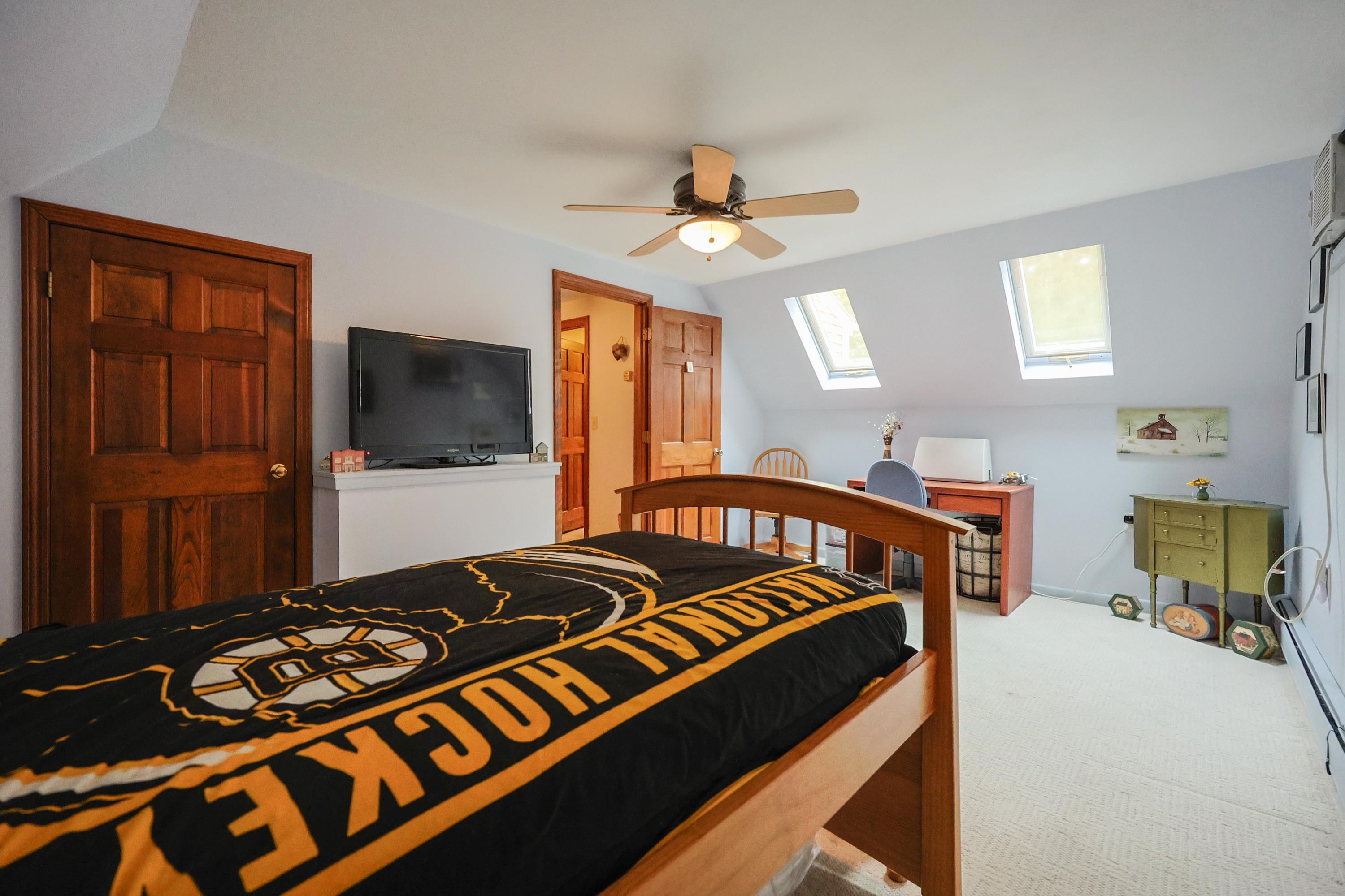 Hampstead, New Hampshire, 03826, United States, 4 Bedrooms Bedrooms, ,2 BathroomsBathrooms,Residential,For Sale,1890507
