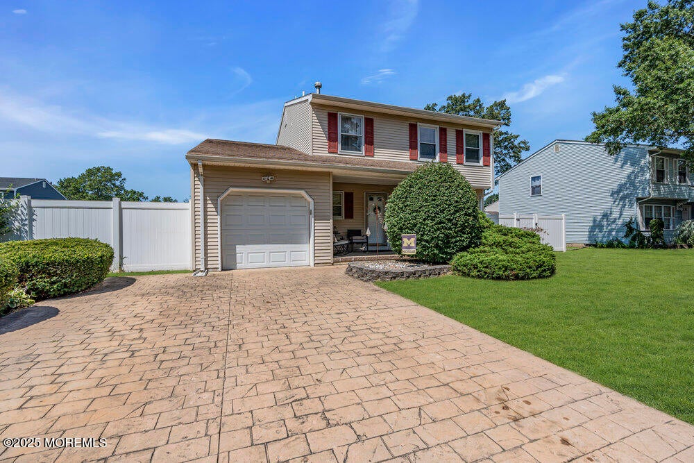 Brick, New Jersey, 08724, United States, 4 Bedrooms Bedrooms, ,3 BathroomsBathrooms,Residential,For Sale,1928821