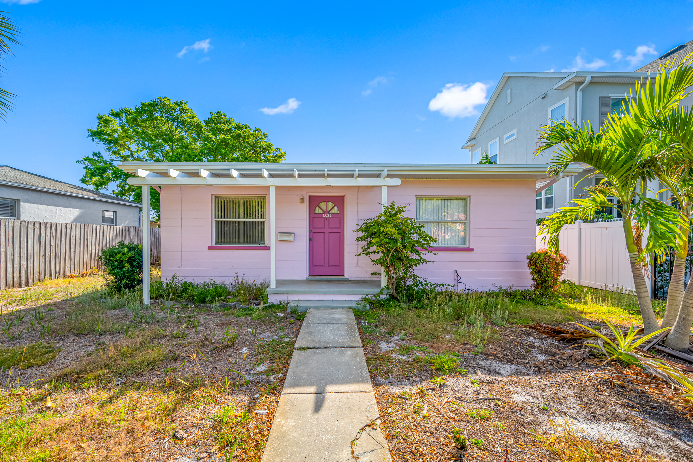 St Petersburg, Florida, 33701, United States, 2 Bedrooms Bedrooms, ,1 BathroomBathrooms,Residential,For Sale,1862109