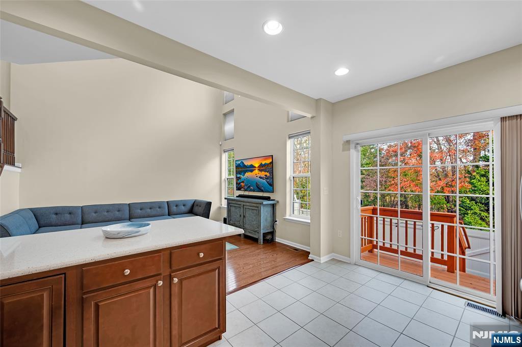 North Brunswick, New Jersey, 08902, United States, 3 Bedrooms Bedrooms, ,4 BathroomsBathrooms,Residential,For Sale,1987579