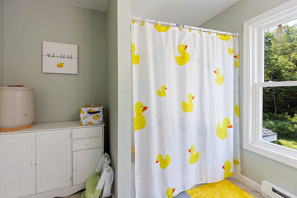 Madison, Maine, 04950, United States, 3 Bedrooms Bedrooms, ,3 BathroomsBathrooms,Residential,For Sale,1898697