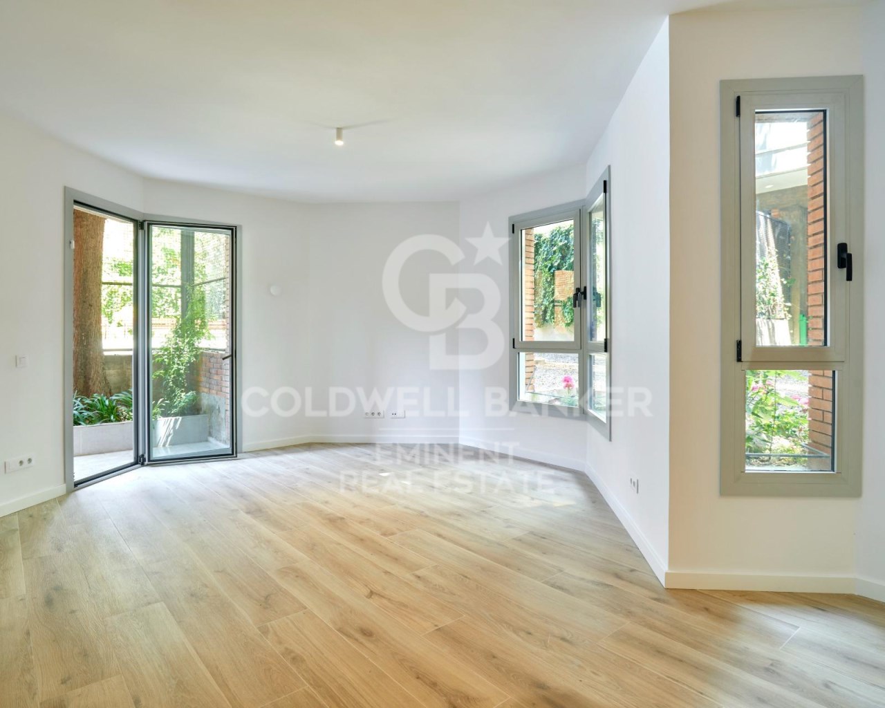 Barcelona, Catalonia, ES, 3 Bedrooms Bedrooms, ,2 BathroomsBathrooms,Residential,For Sale,1827356