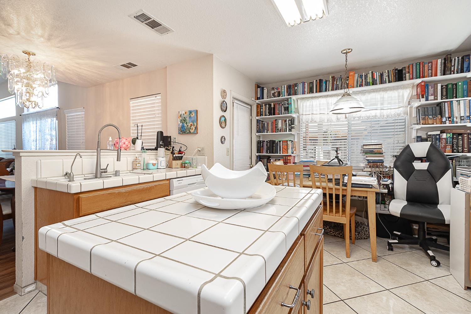 Salida, California, 95368, United States, 4 Bedrooms Bedrooms, ,3 BathroomsBathrooms,Residential,For Sale,1975625