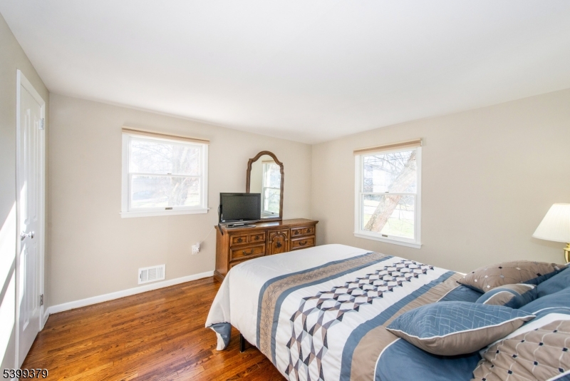 Parsippany, New Jersey, 07054-1711, United States, 4 Bedrooms Bedrooms, ,3 BathroomsBathrooms,Residential,For Sale,2001251