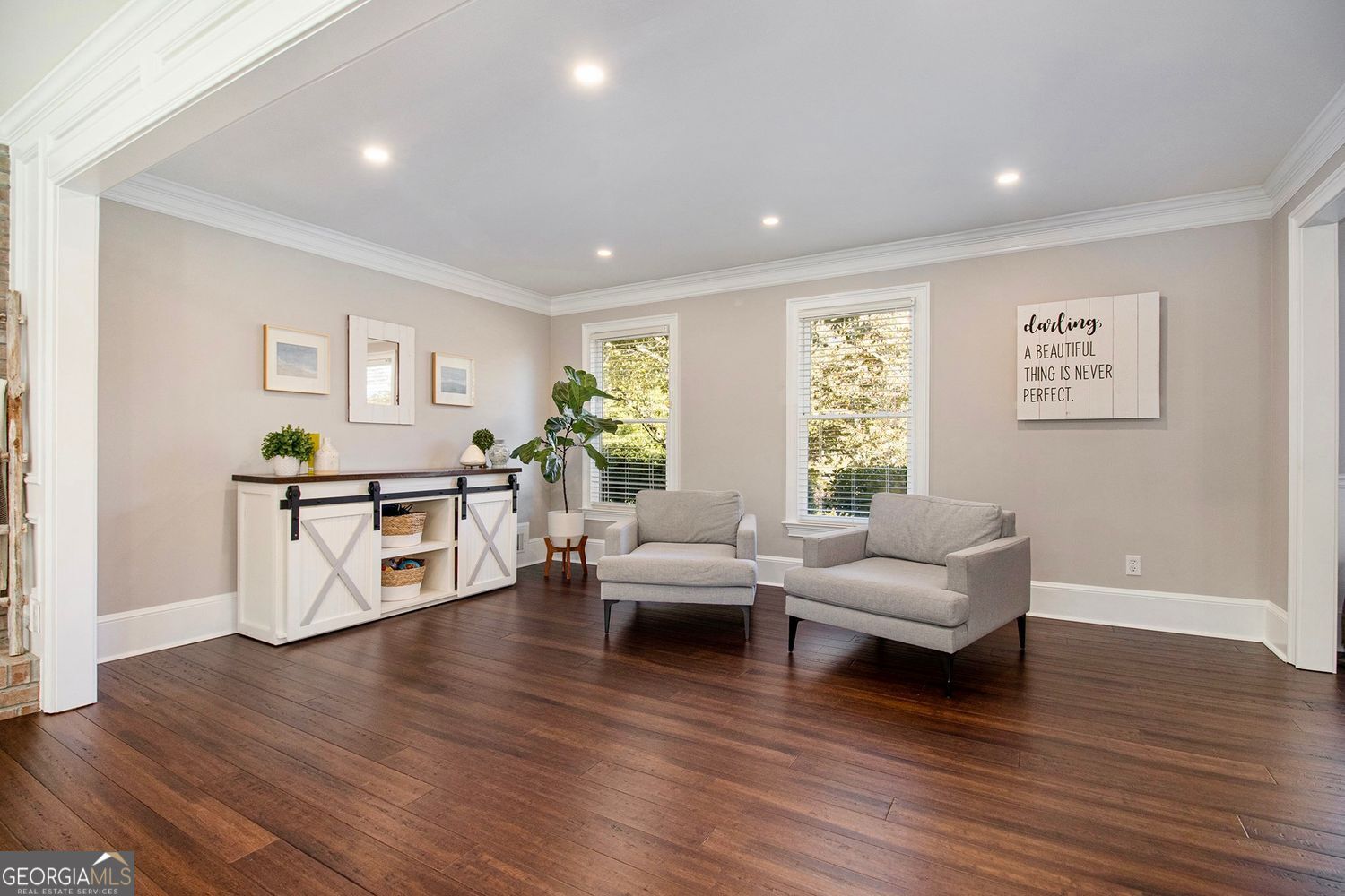 Alpharetta, Georgia, 30004, United States, 4 Bedrooms Bedrooms, ,3 BathroomsBathrooms,Residential,For Sale,1968344