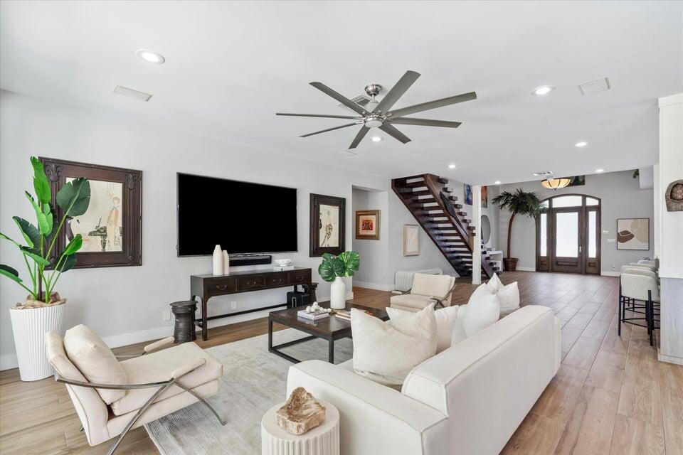 Lighthouse Point, Florida, 33064, United States, 4 Bedrooms Bedrooms, ,4 BathroomsBathrooms,Residential,For Sale,1992146