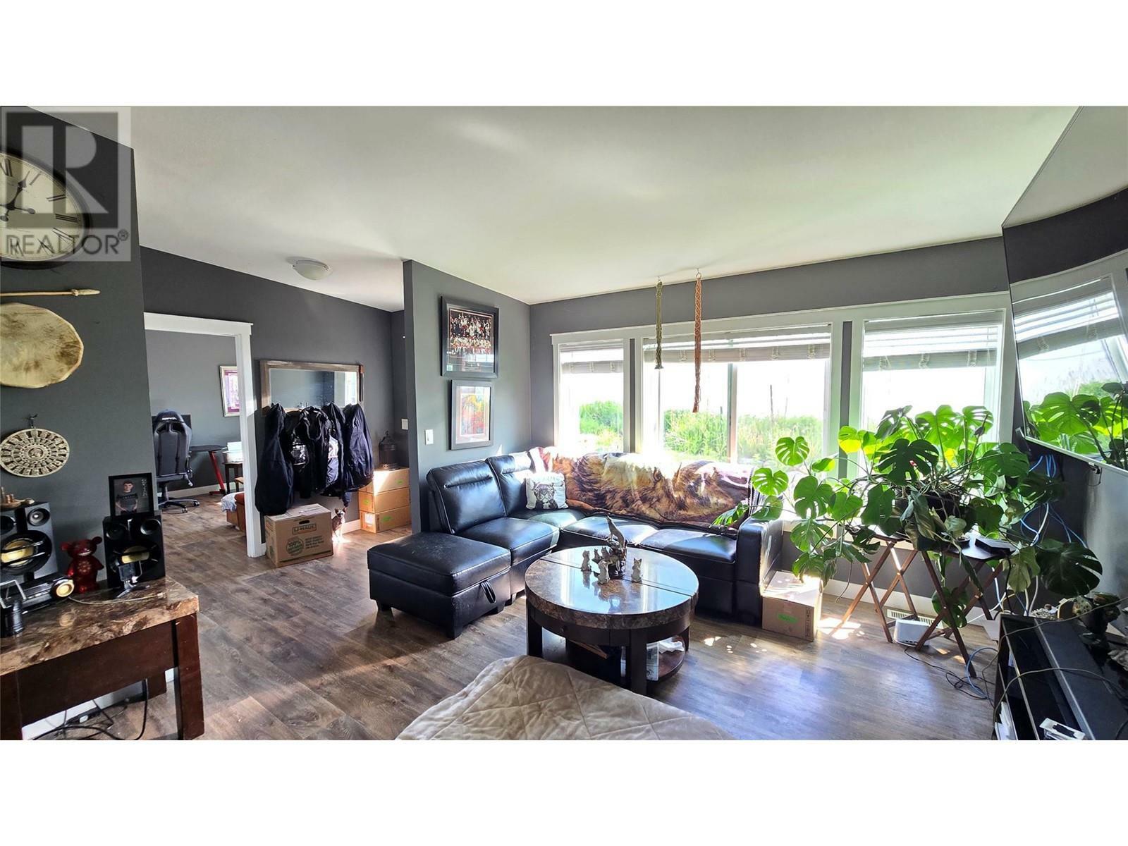 BARRIERE, British Columbia, V0E 2E0, CA, 4 Bedrooms Bedrooms, ,2 BathroomsBathrooms,Residential,For Sale,1838134