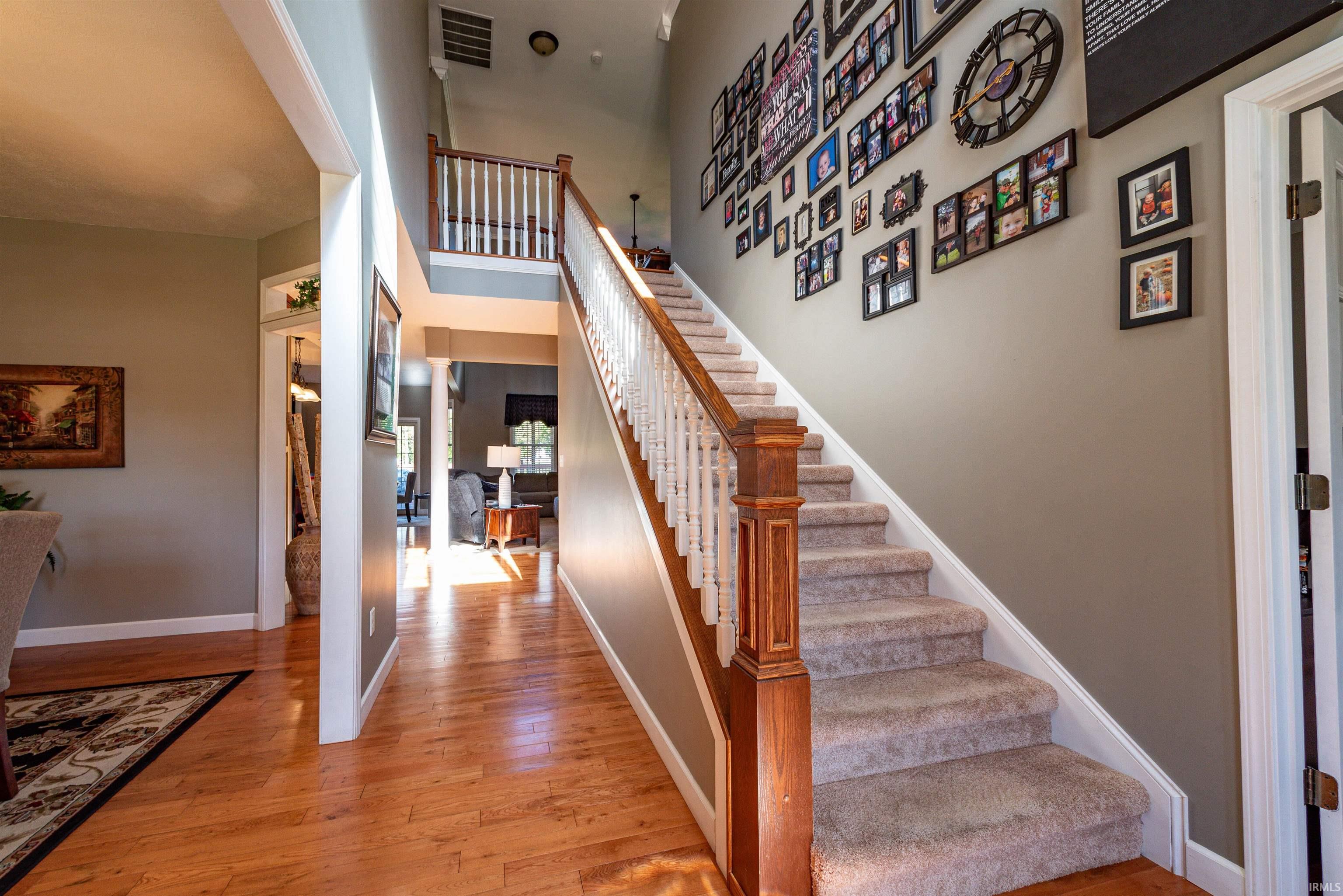 Bloomington, Indiana, 47403-4040, United States, 4 Bedrooms Bedrooms, ,4 BathroomsBathrooms,Residential,For Sale,1922881