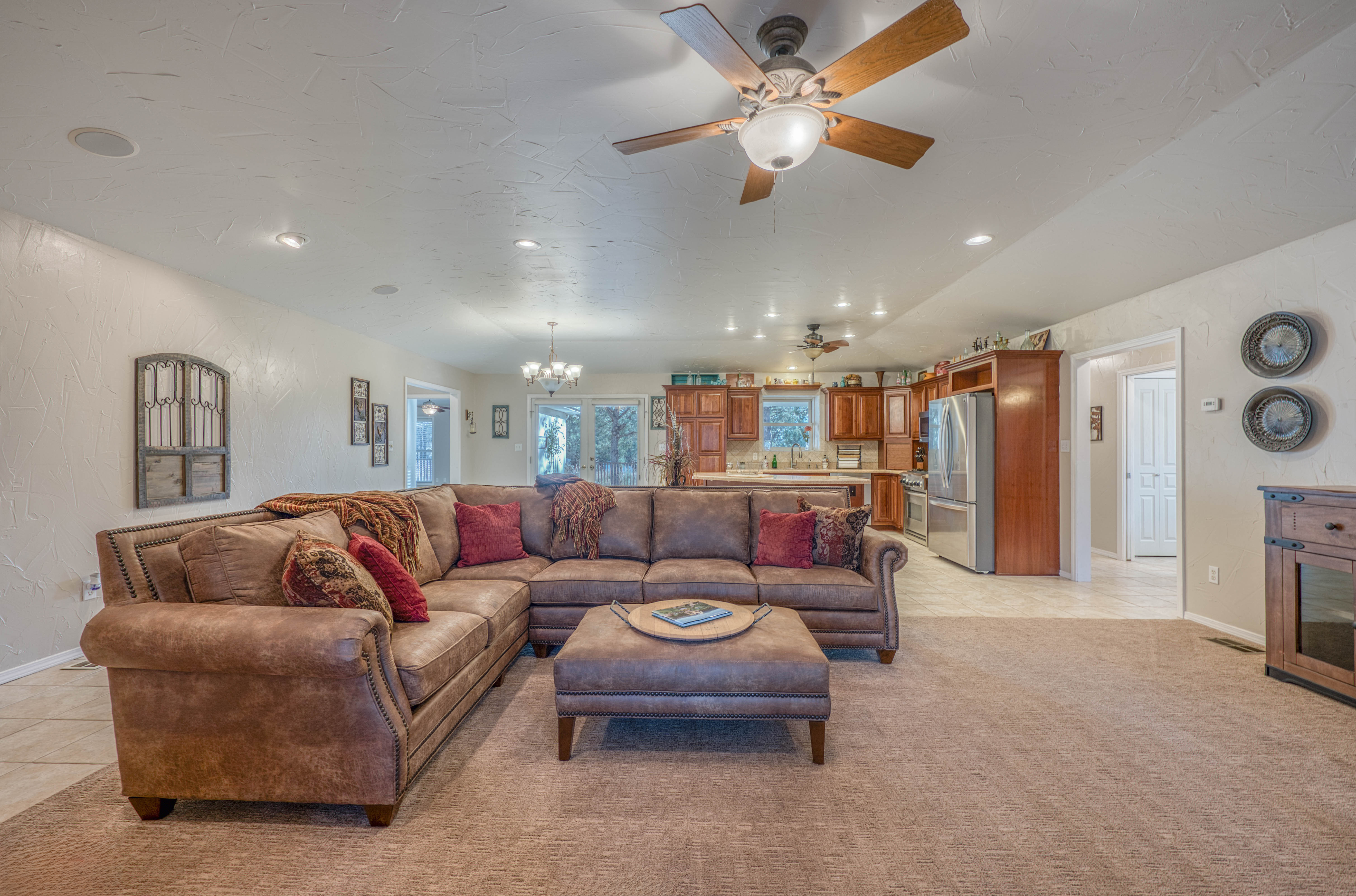 Alto, New Mexico, 88312, United States, 3 Bedrooms Bedrooms, ,2 BathroomsBathrooms,Residential,For Sale,2005100