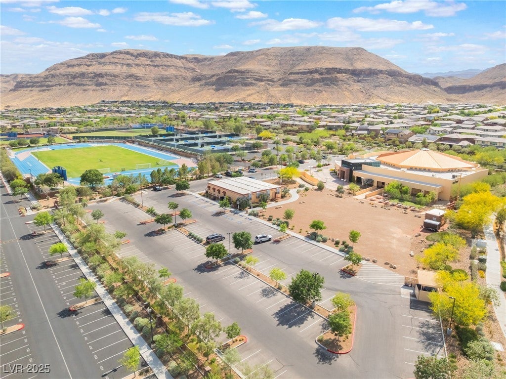 Las Vegas, Nevada, 89135, United States, 3 Bedrooms Bedrooms, ,3 BathroomsBathrooms,Residential,For Sale,1977771