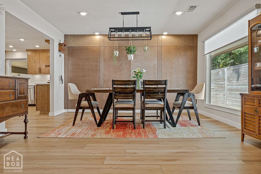 Jonesboro, Arkansas, 72404, United States, ,4 BathroomsBathrooms,Residential,For Sale,1982886