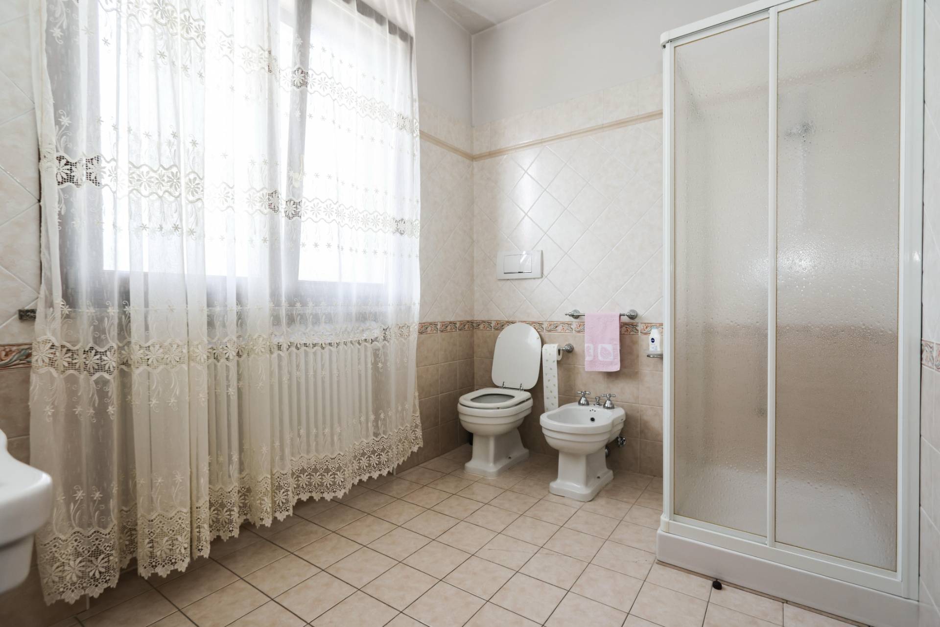 Cesena, Forli-Cesena, 47023, IT, 3 Bedrooms Bedrooms, ,3 BathroomsBathrooms,Residential,For Sale,1826860