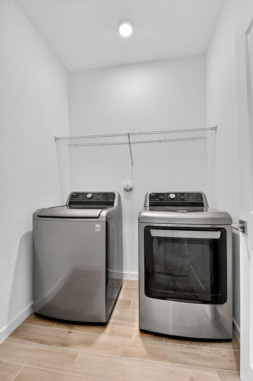 Lake Worth, Florida, 33467, United States, 4 Bedrooms Bedrooms, ,3 BathroomsBathrooms,Residential,For Sale,1995557