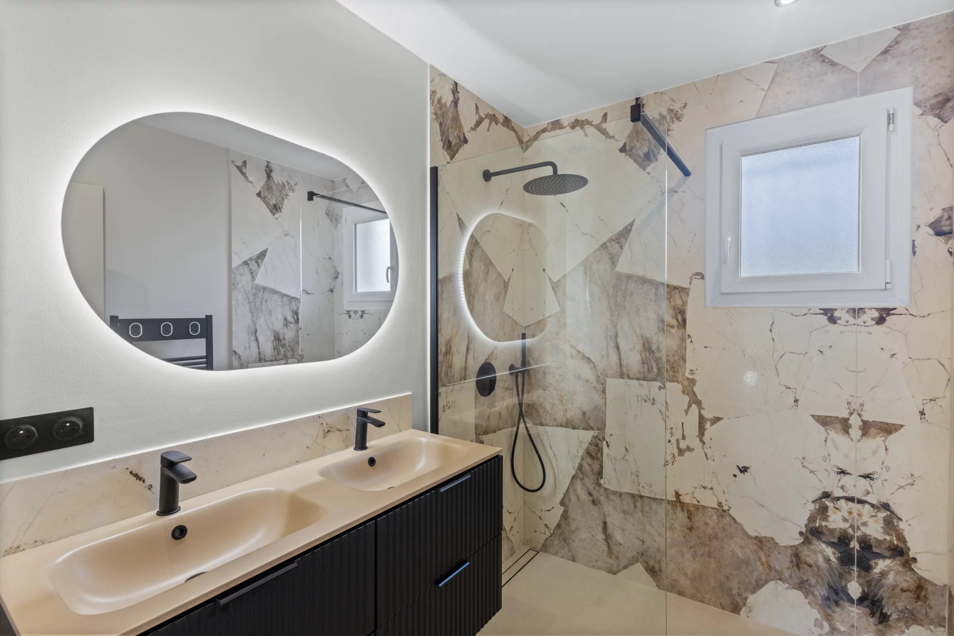 Opio, Provence-Alpes-Côte d’Azur, 06650, FR, 2 Bedrooms Bedrooms, ,1 BathroomBathrooms,Residential,For Sale,2002222