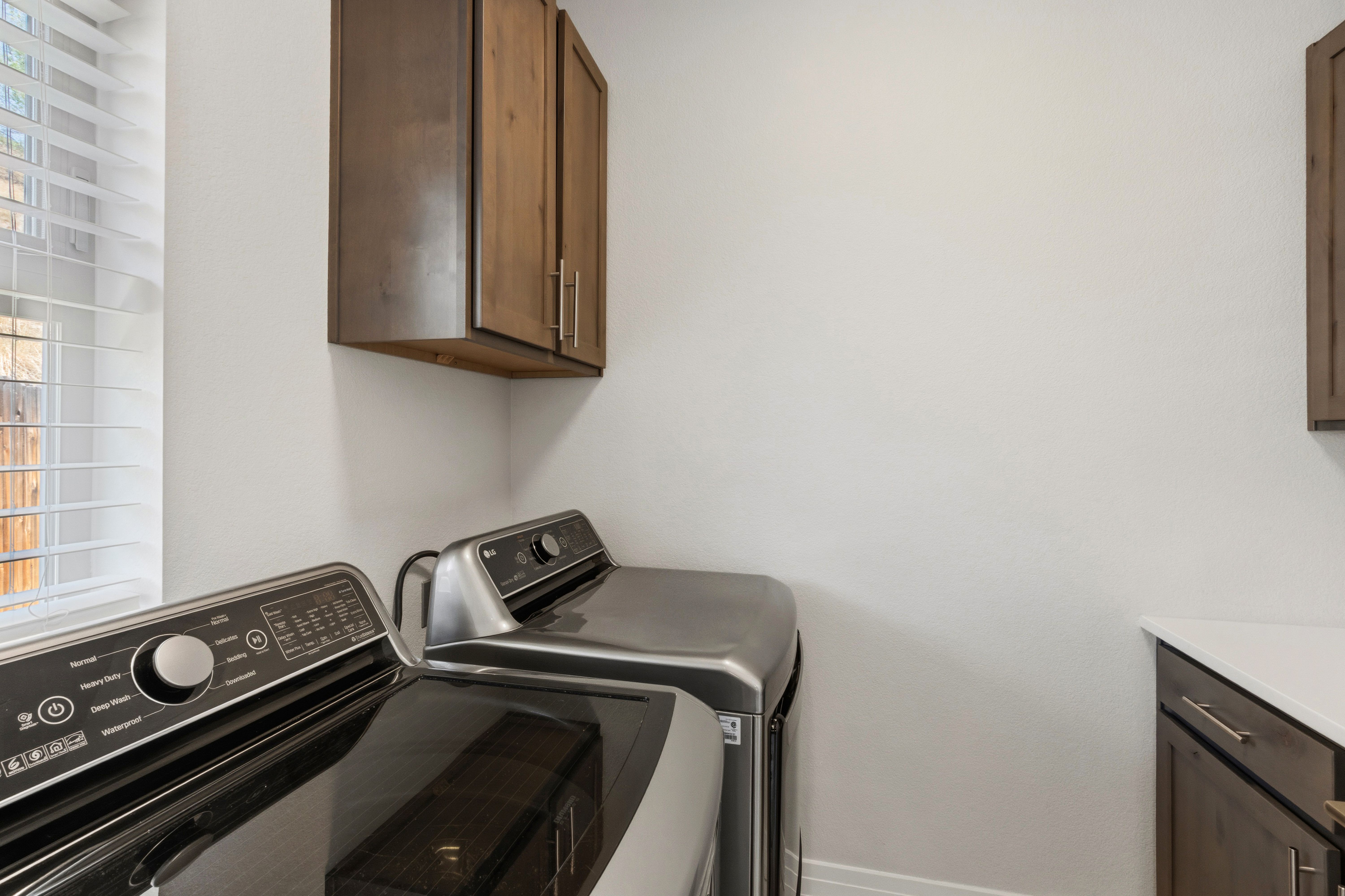  Furnished Modern Townhome - 物件實景
