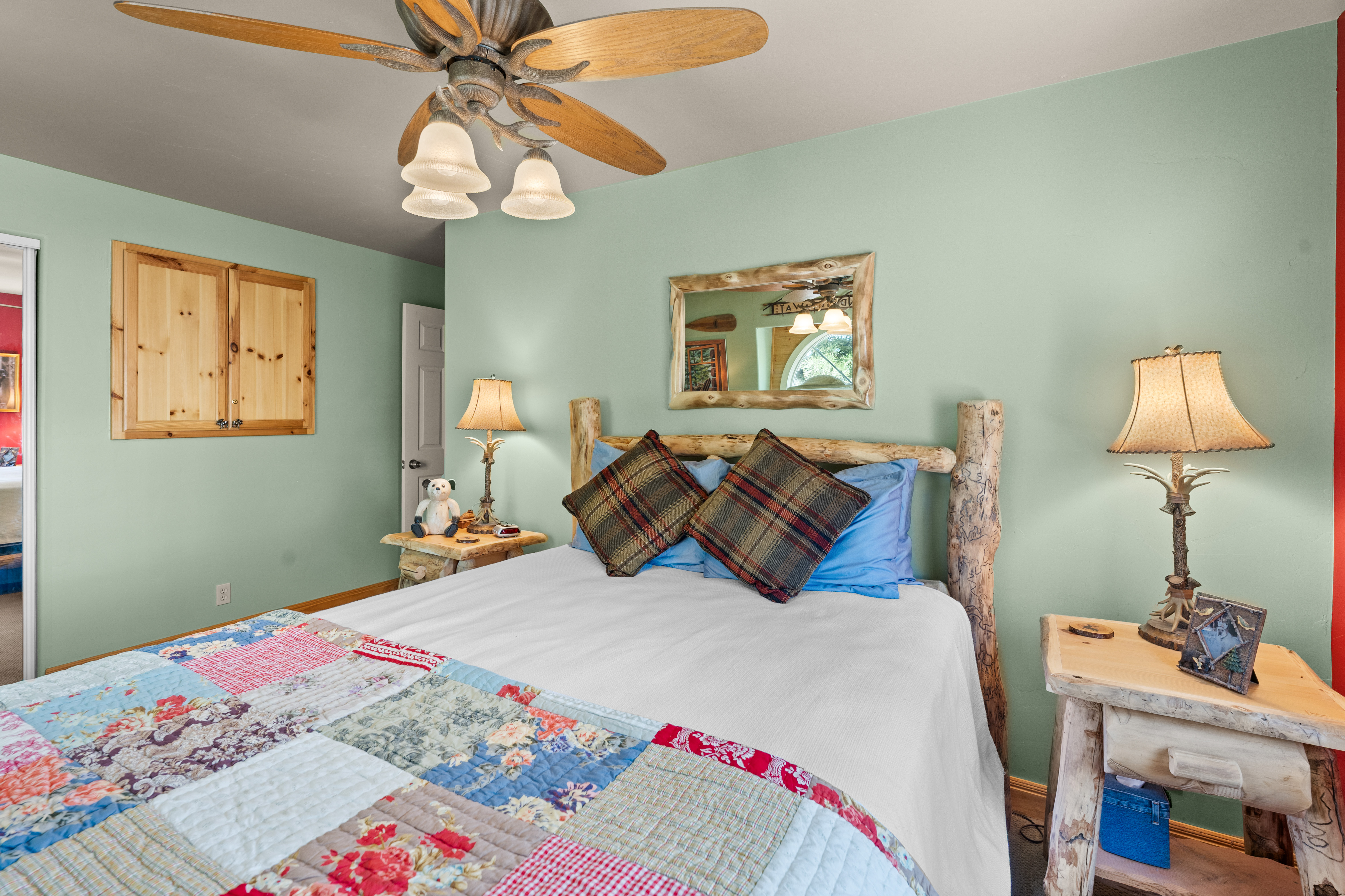 1099 Crags Lane, Fawnskin, CA 92333 - 物件實景