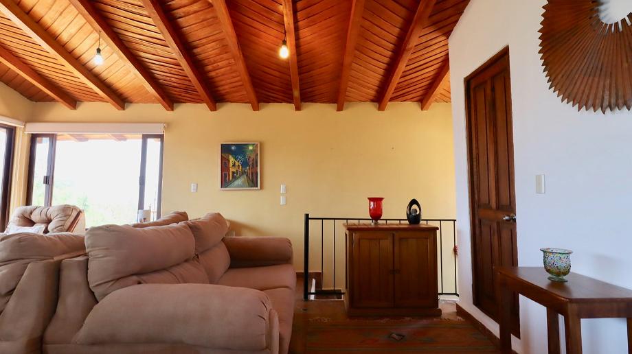 Celeste, Pátzcuaro, Michoacán de Ocampo, 61608, Mexico, 3 Bedrooms Bedrooms, ,2 BathroomsBathrooms,Residential,For Sale,Celeste,1566737